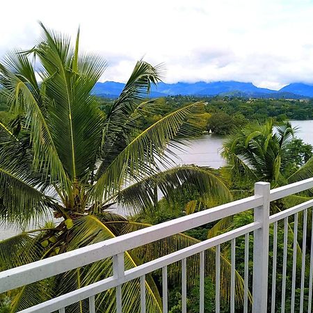 Mahaweli View Inn Kandy Buitenkant foto