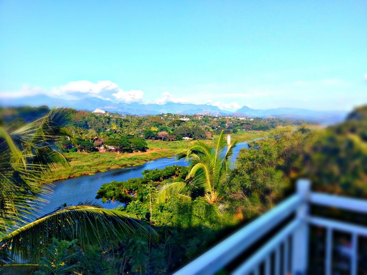 Mahaweli View Inn Kandy Buitenkant foto